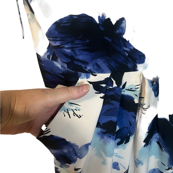 A beautiful Bisou Bisou sleeveless dress in plus size 16 - Picture 4 of 5